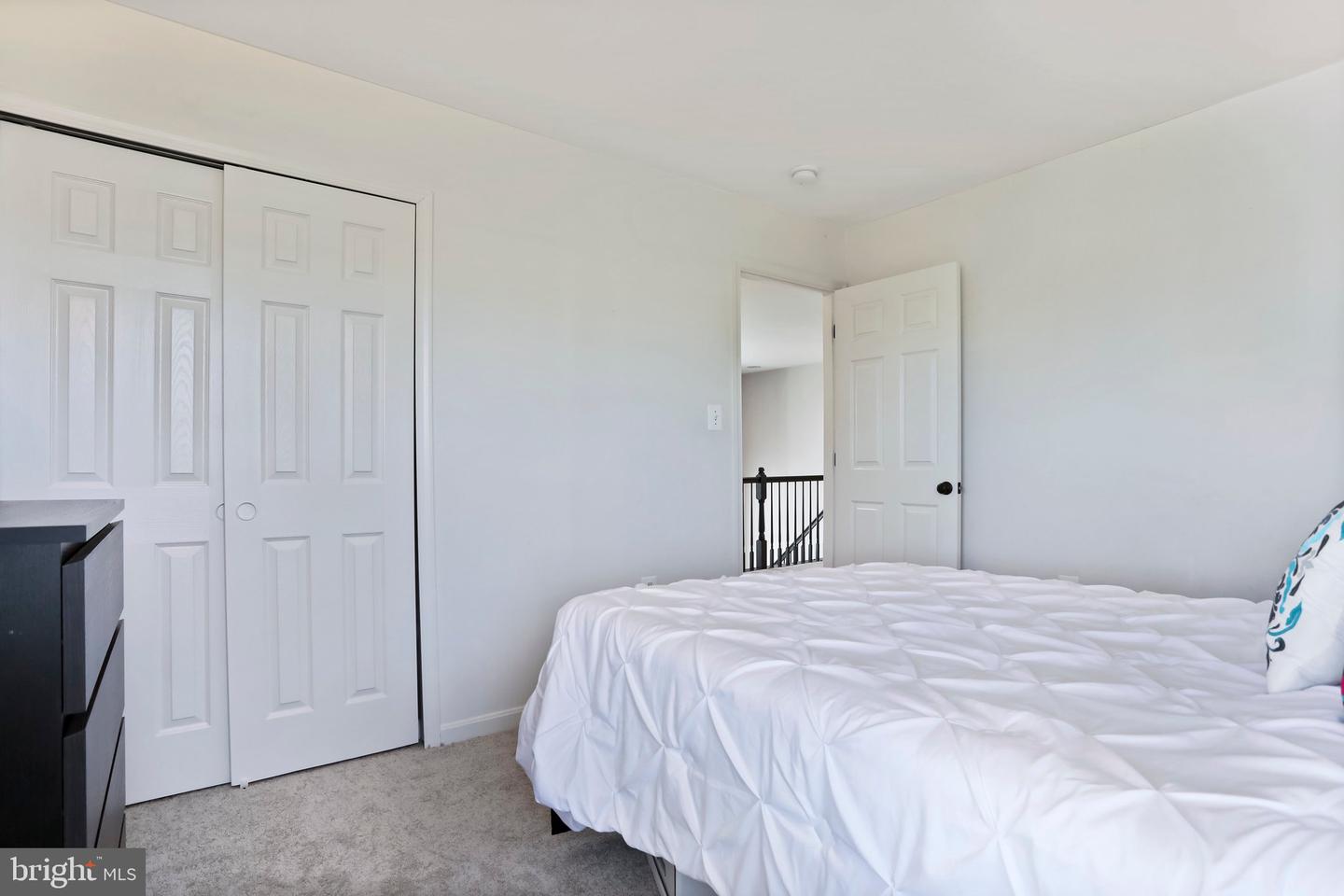 121 Pebble Beach CIRCLE