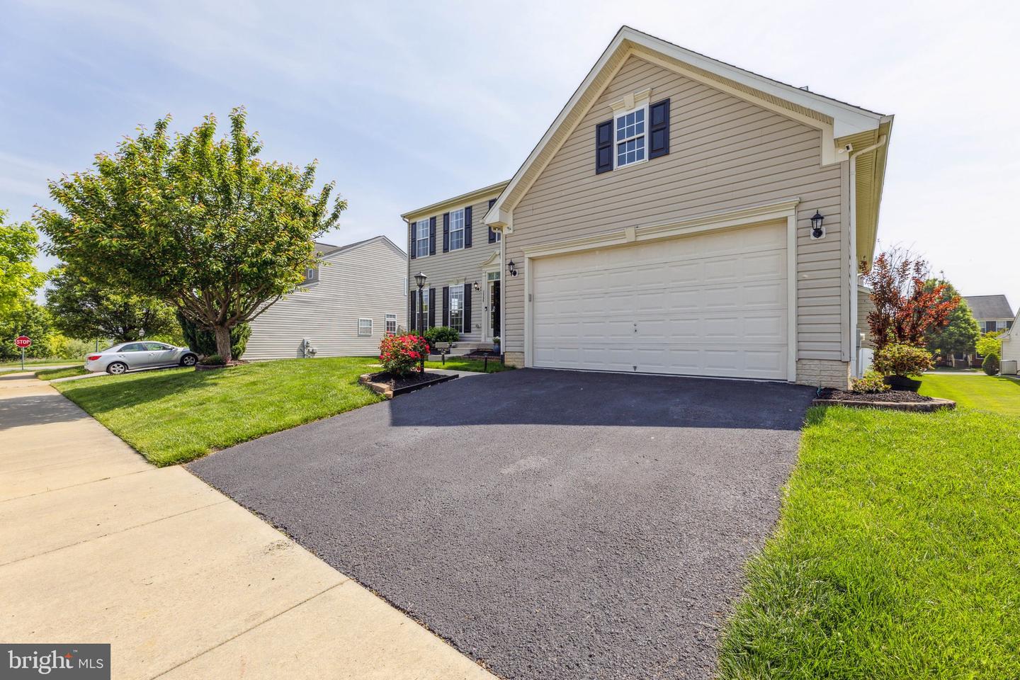 1348 Foal STREET