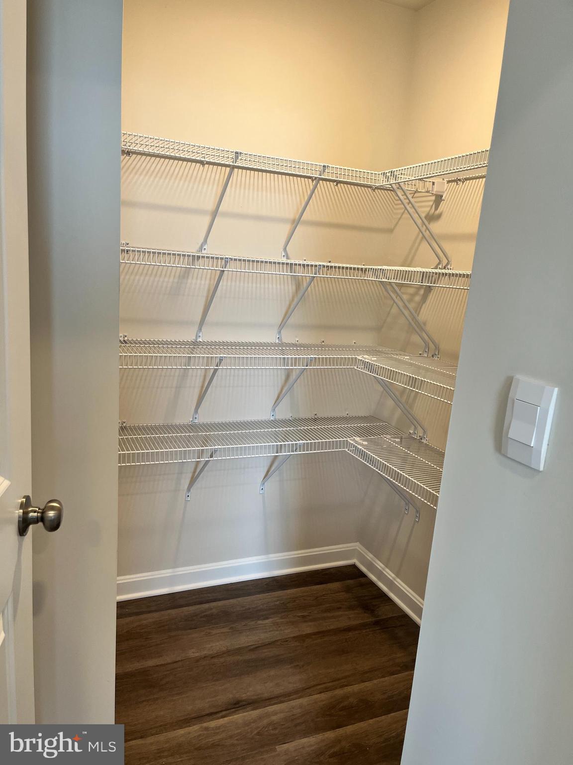 286 Centergate DRIVE