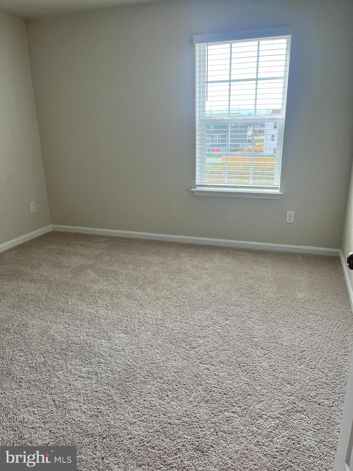 286 Centergate DRIVE
