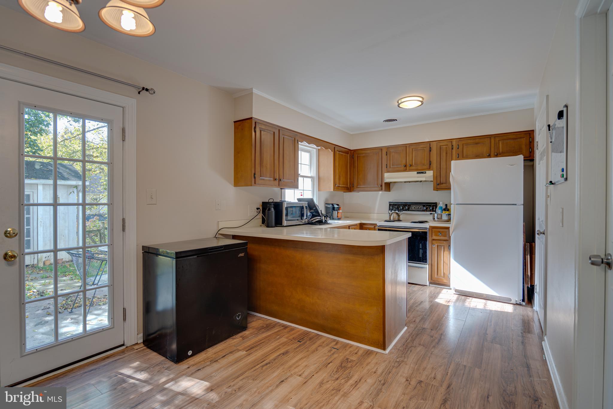 45 Standish COURT