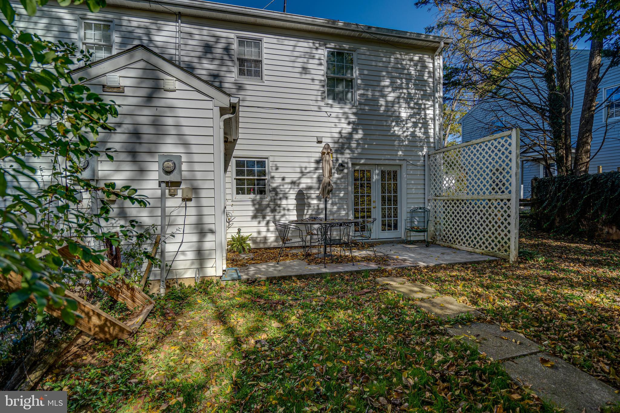 45 Standish COURT