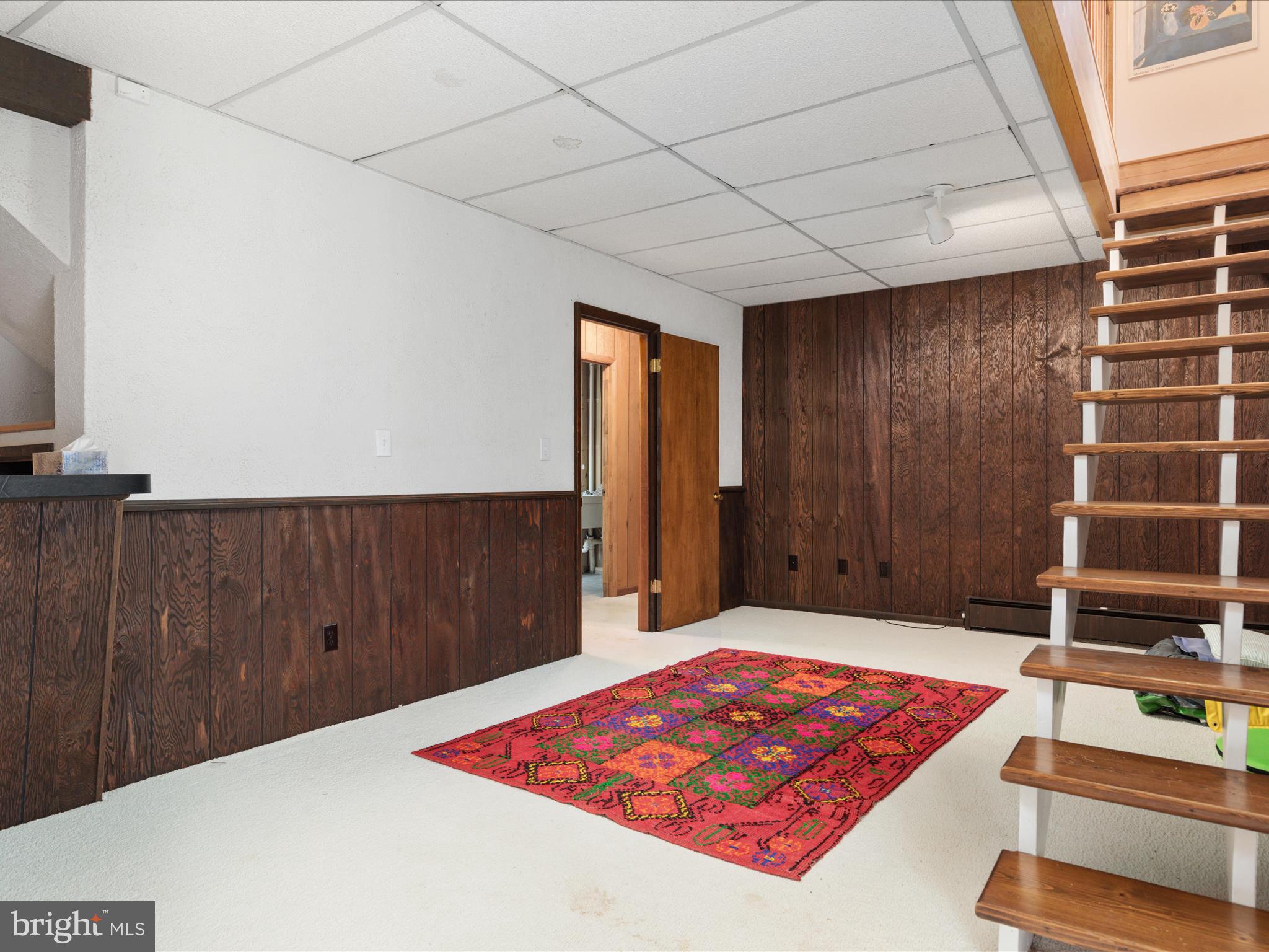 102 Twin Cove Court