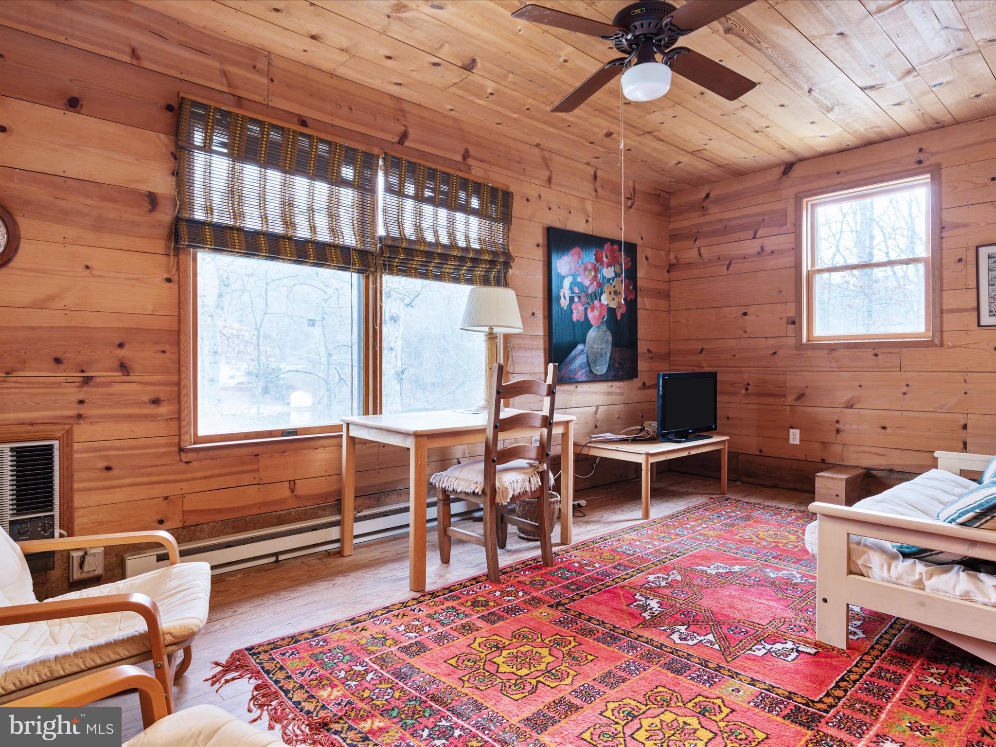 102 Twin Cove Court
