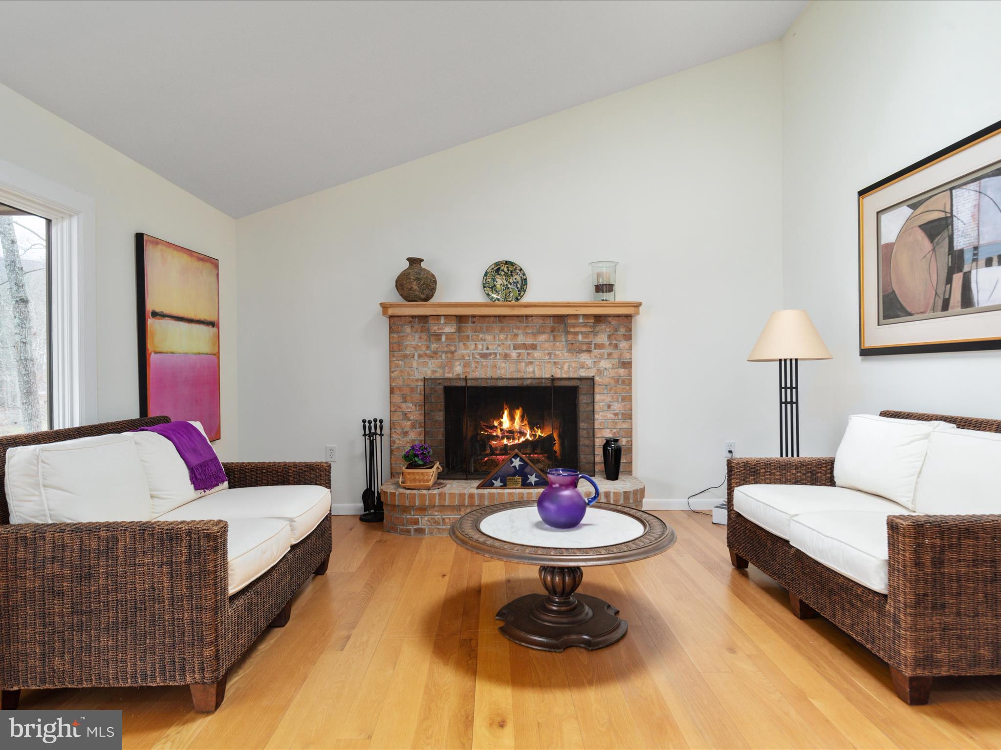 102 Twin Cove Court
