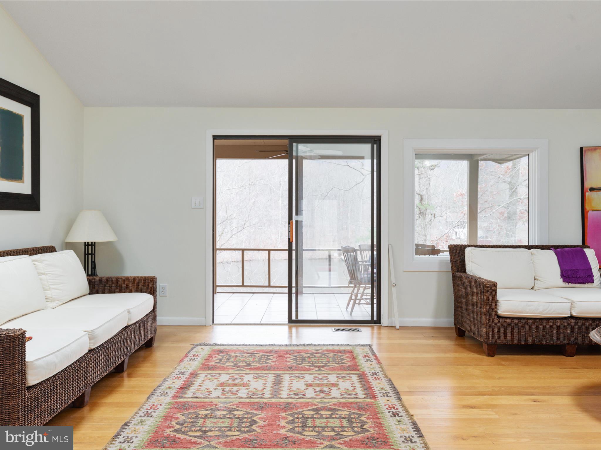 102 Twin Cove Court