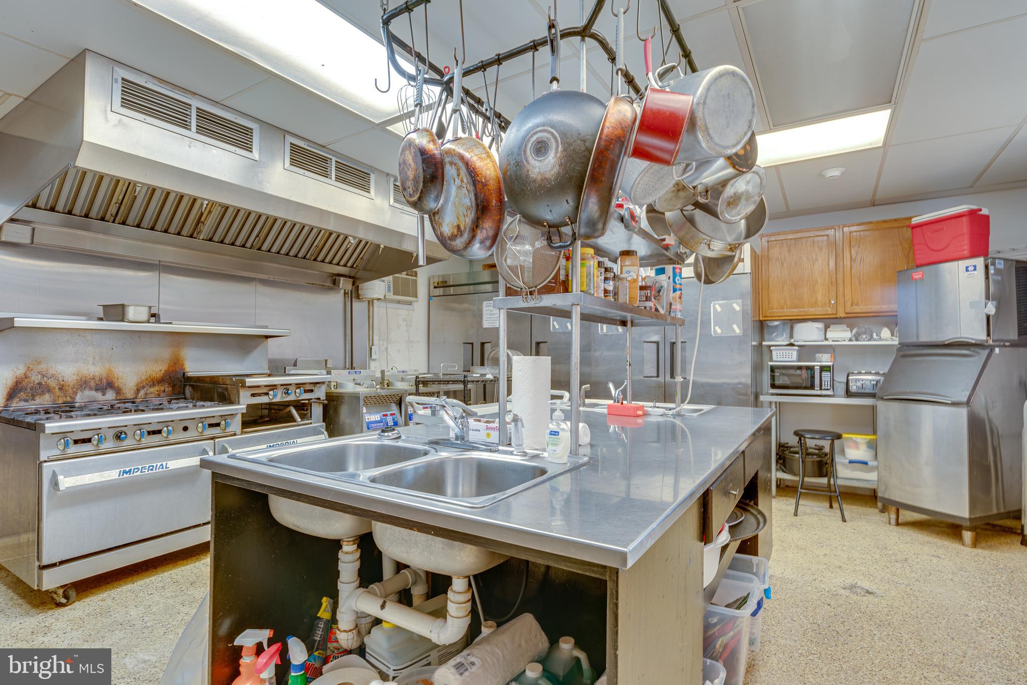 70 Oakland Terrace
