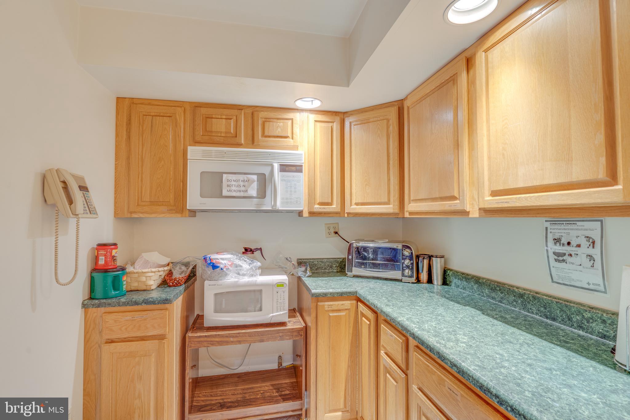 70 Oakland Terrace