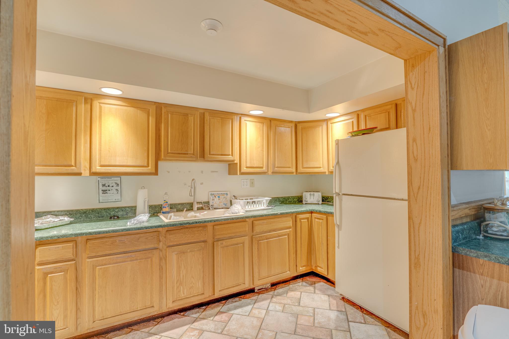70 Oakland Terrace