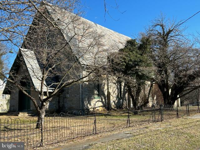 290 Virginia Avenue