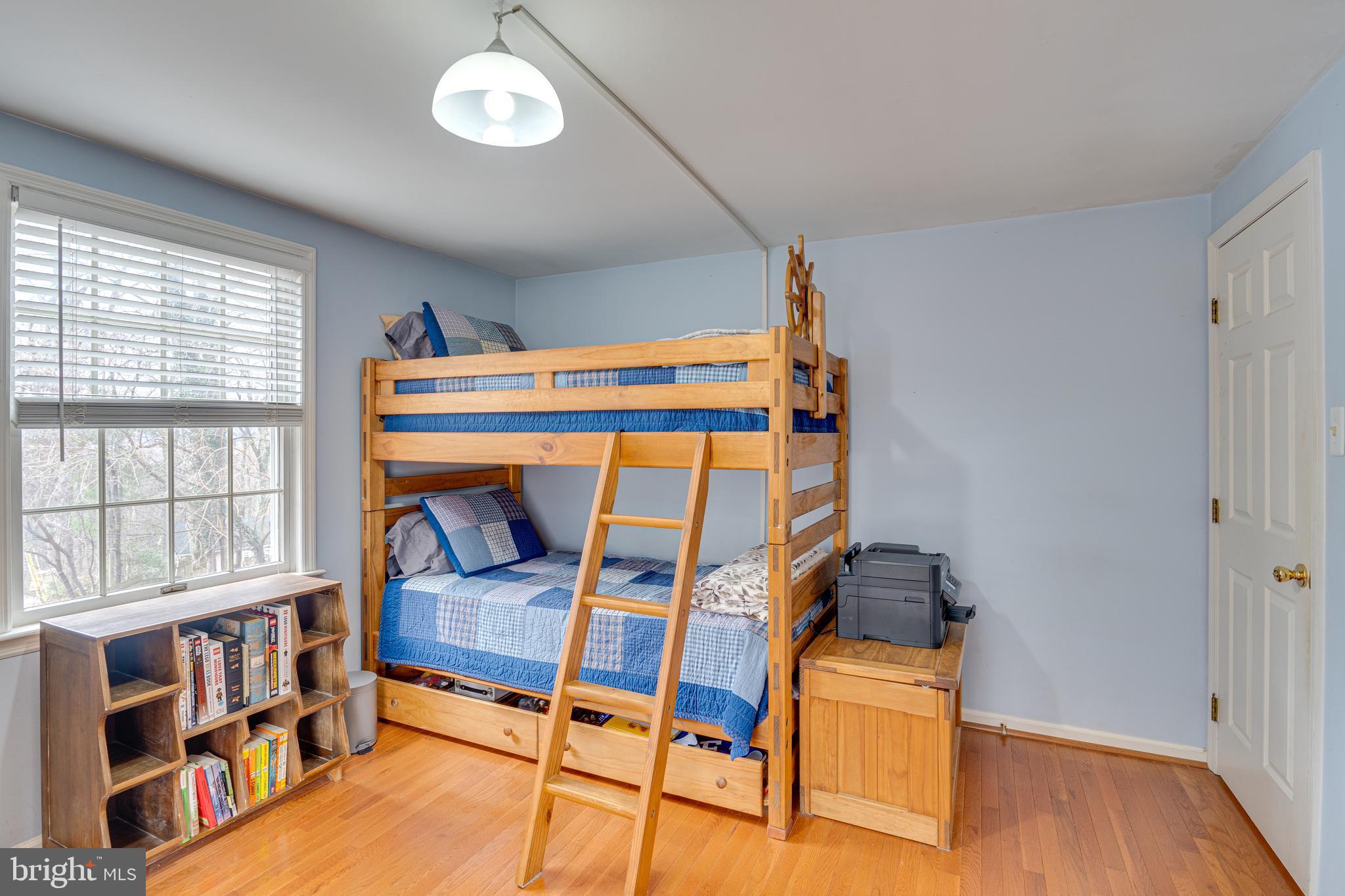 792 Shenandoah River Dr