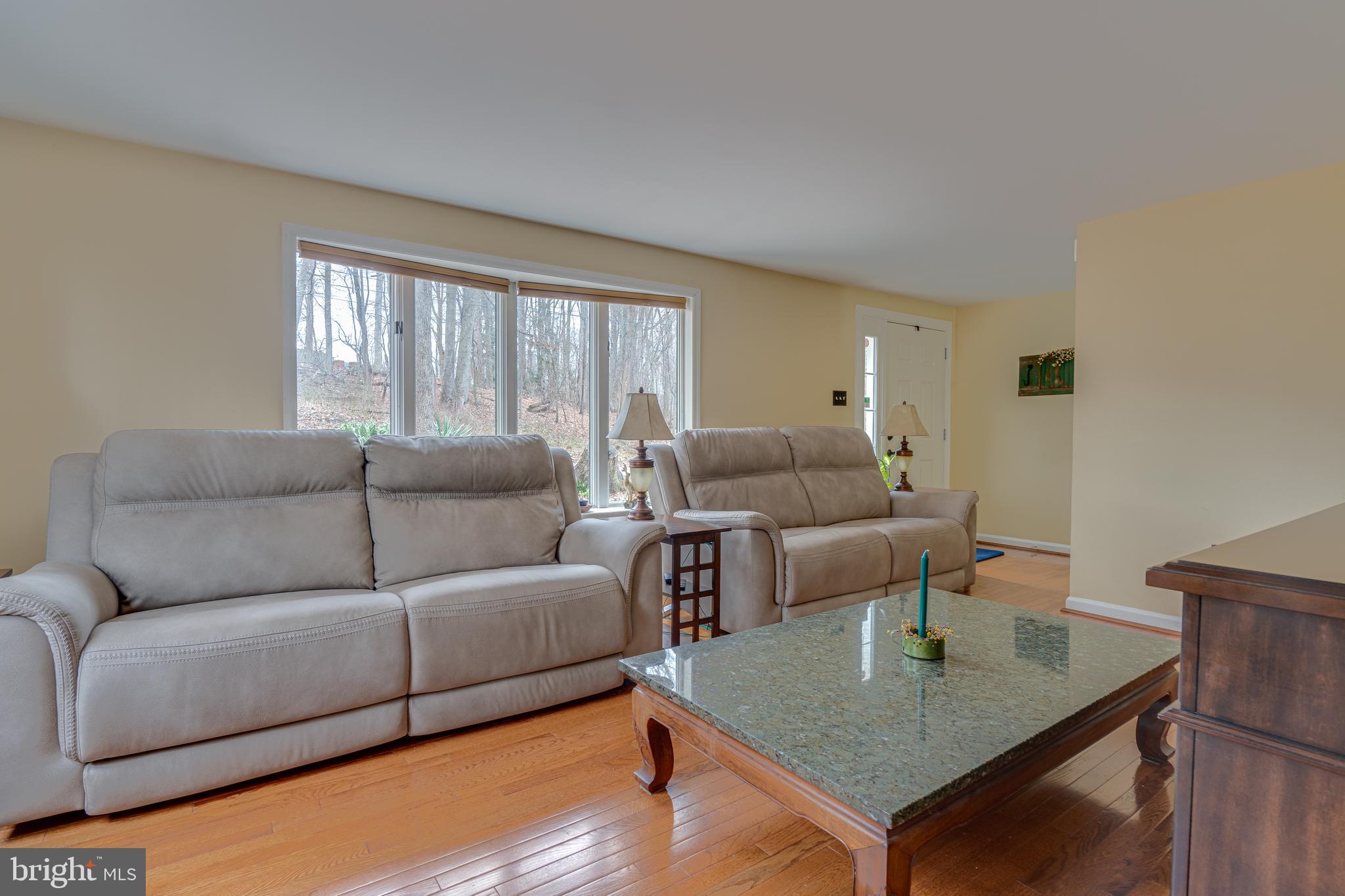 792 Shenandoah River Dr