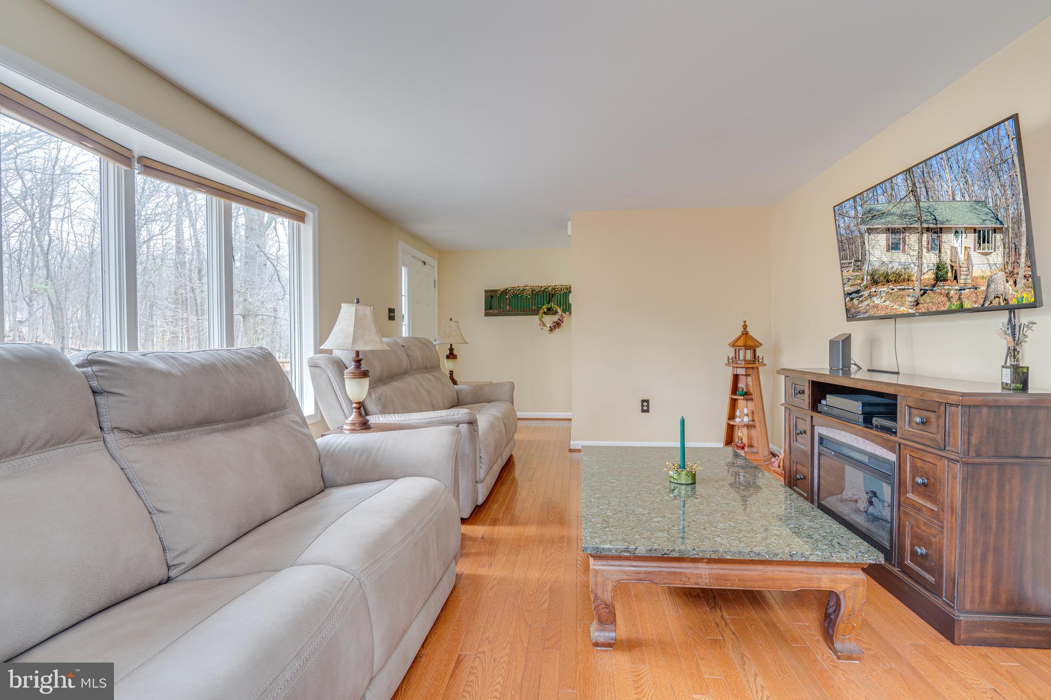 792 Shenandoah River Dr