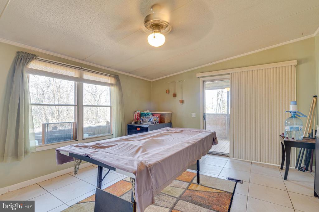 222 Domer Sq