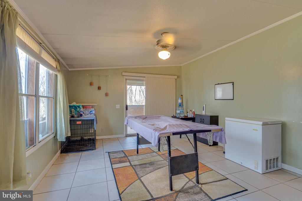 222 Domer Sq