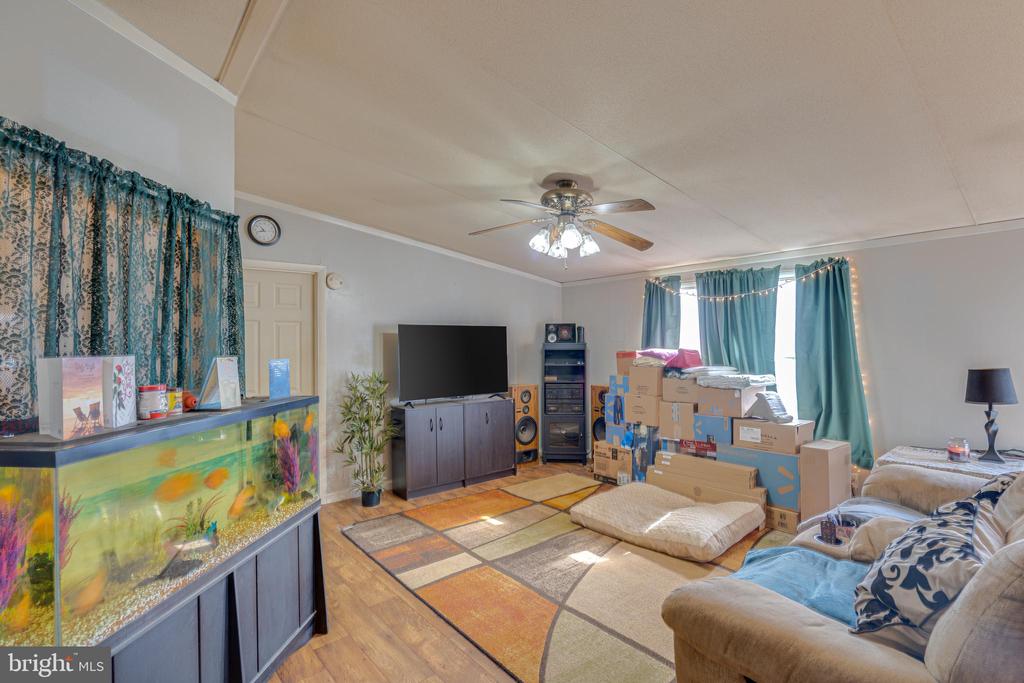 222 Domer Sq