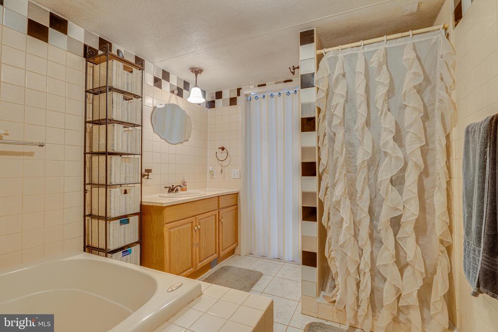 222 Domer Sq