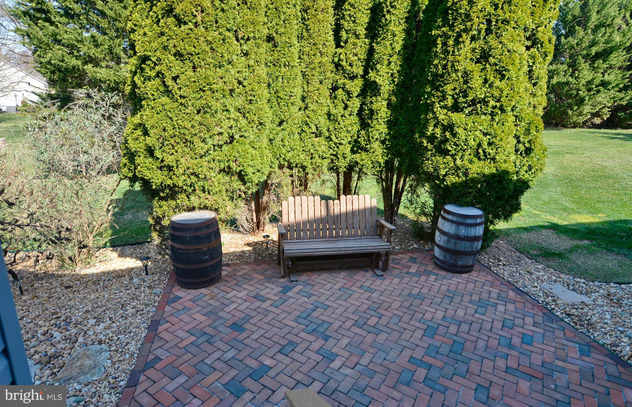 890 Eastland Dr
