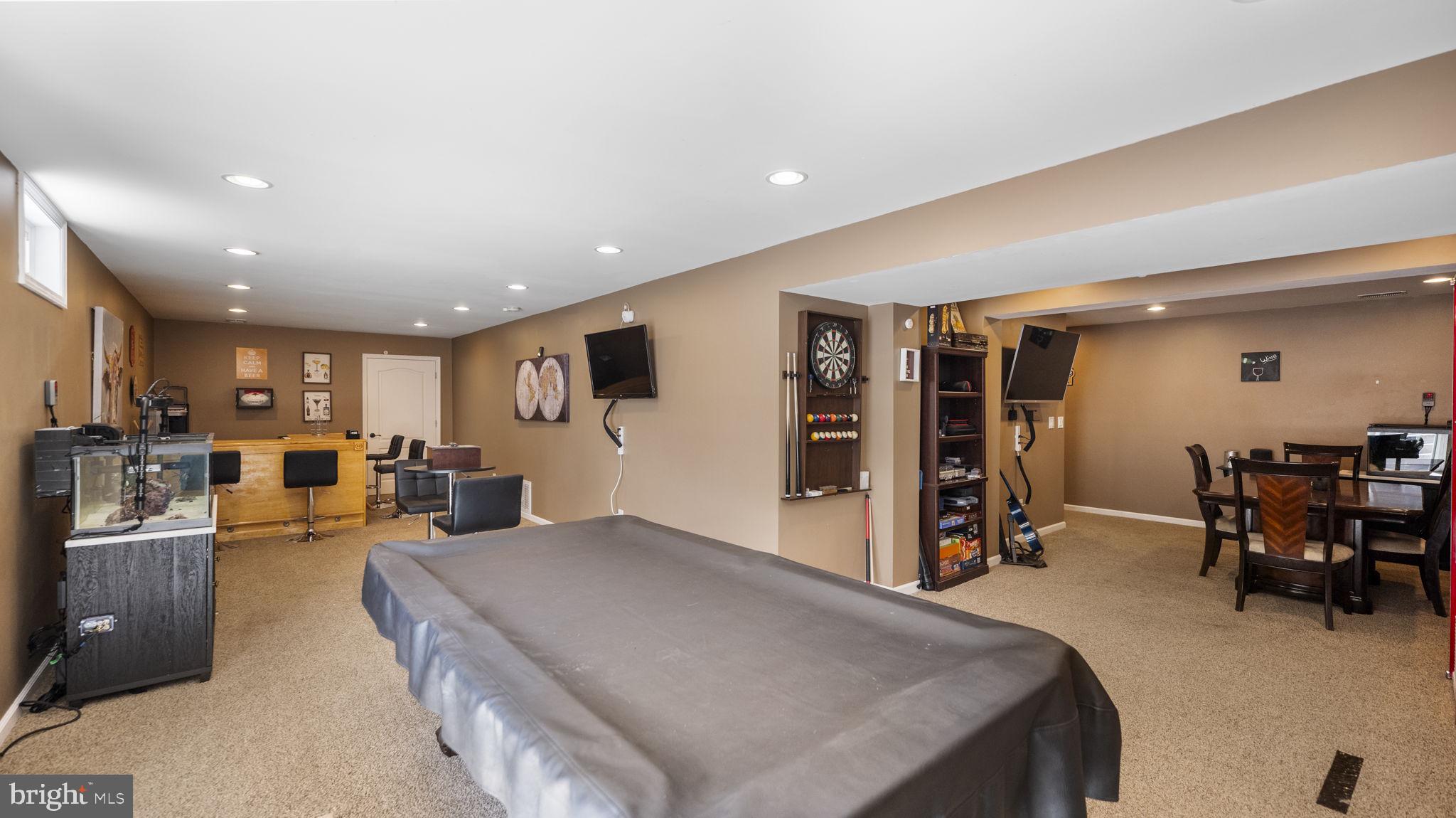 11 GREENBRIAR CIRCLE