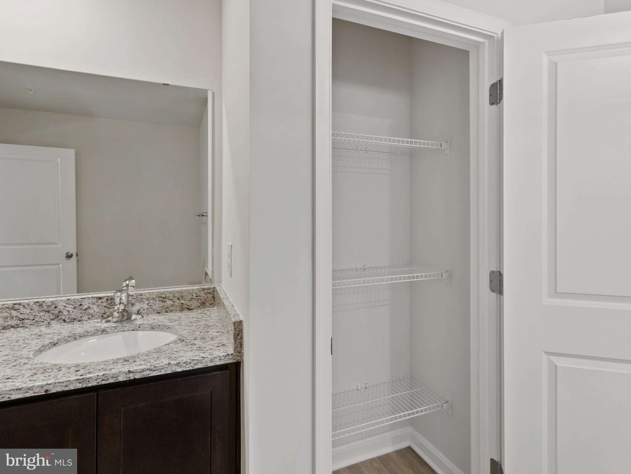 236 GATEHOUSE PLACE