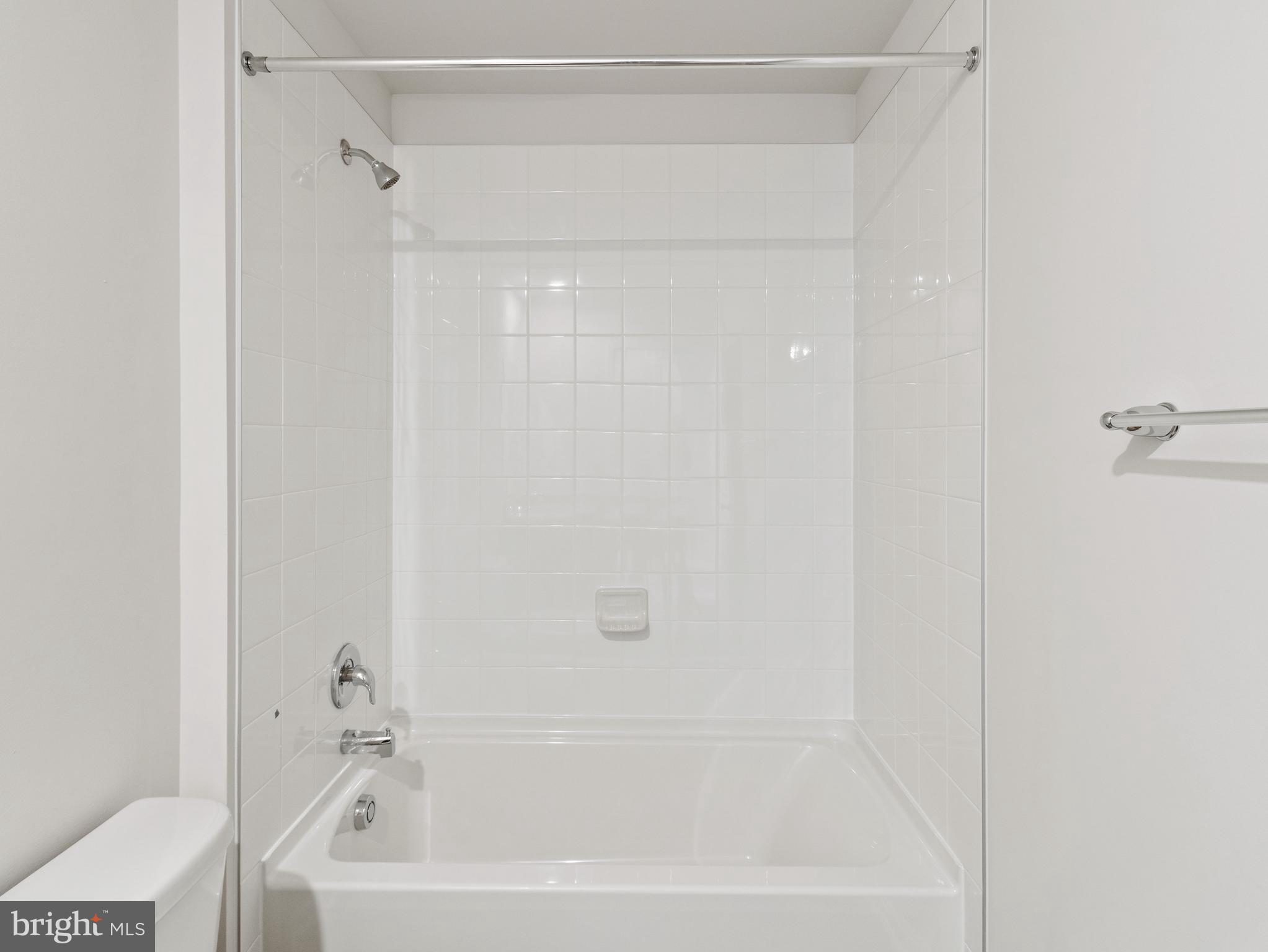 236 GATEHOUSE PLACE