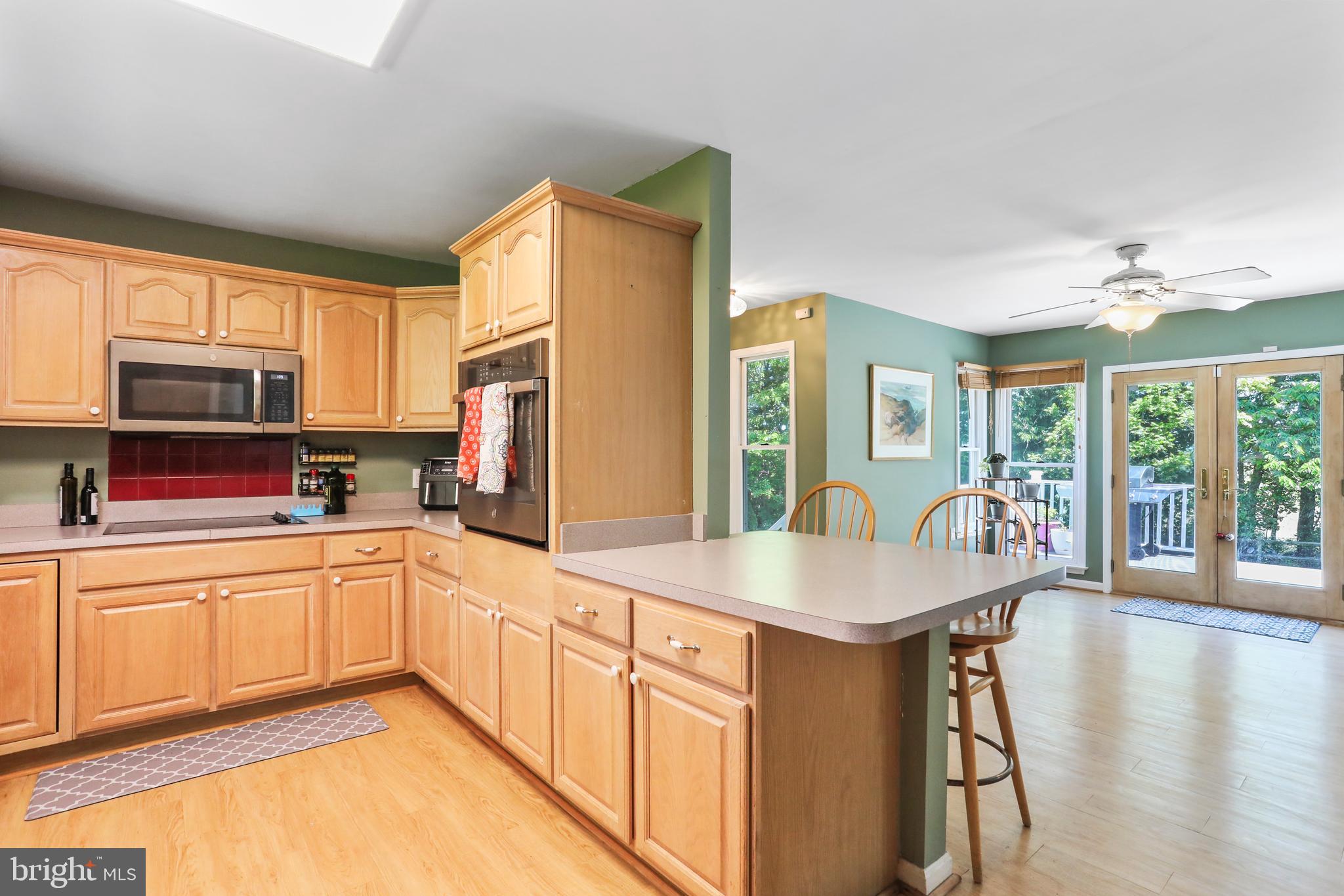 280 Fenway Dr