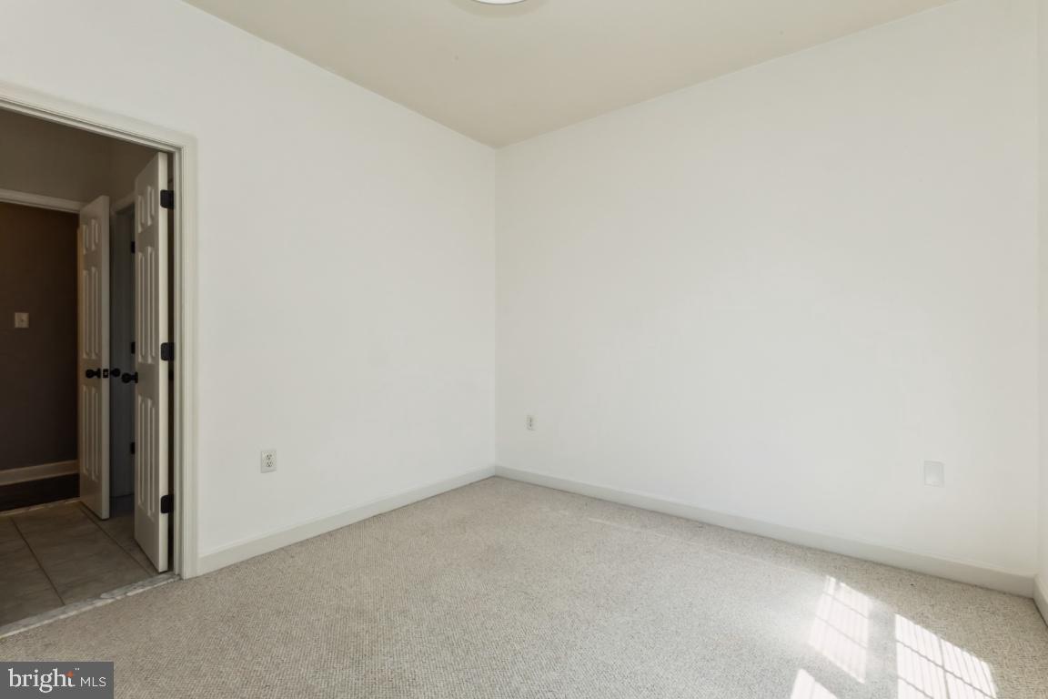 41 DORAL CT