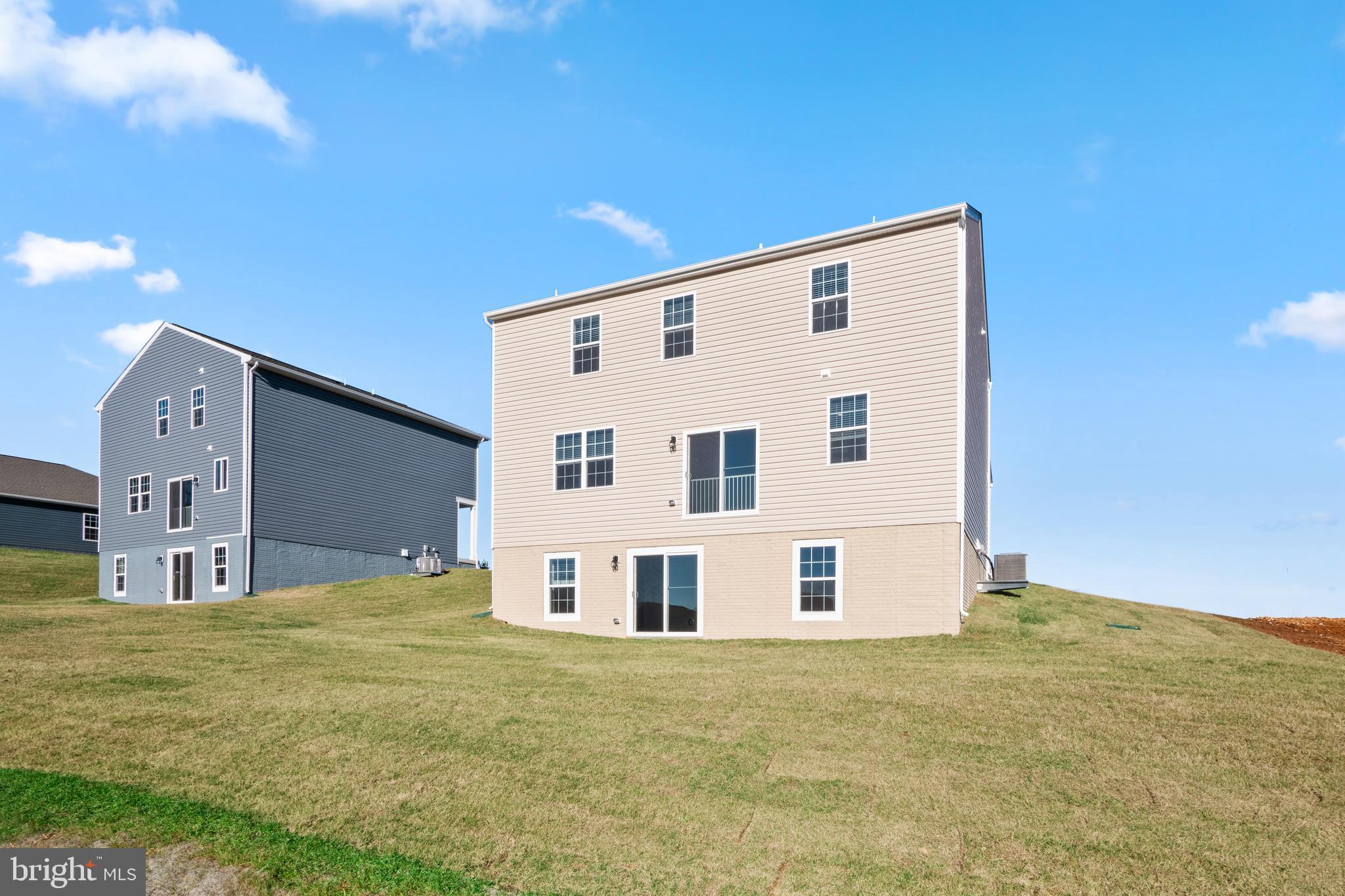 36 ASHCROFT DRIVE