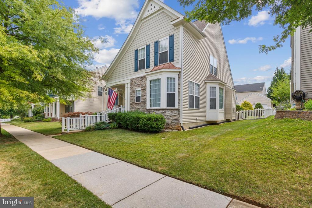 61 Calmes St