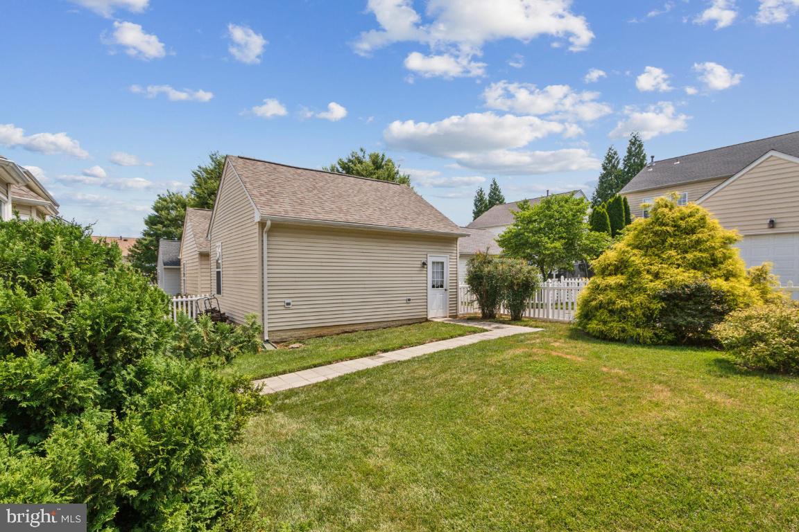 61 Calmes St