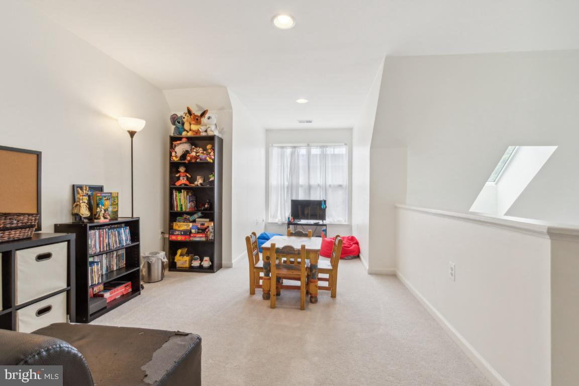 61 Calmes St