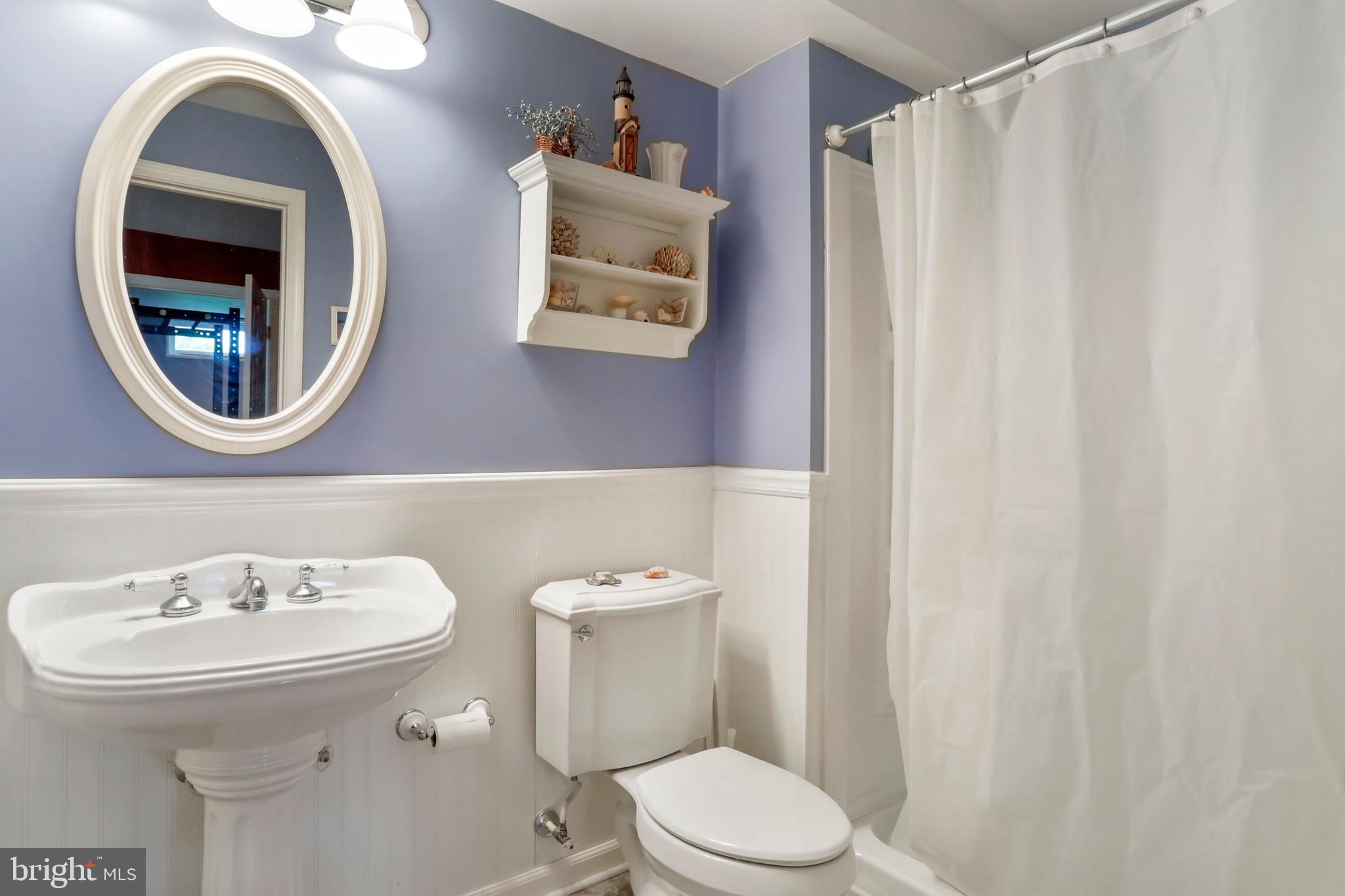 118 Carriage Dr
