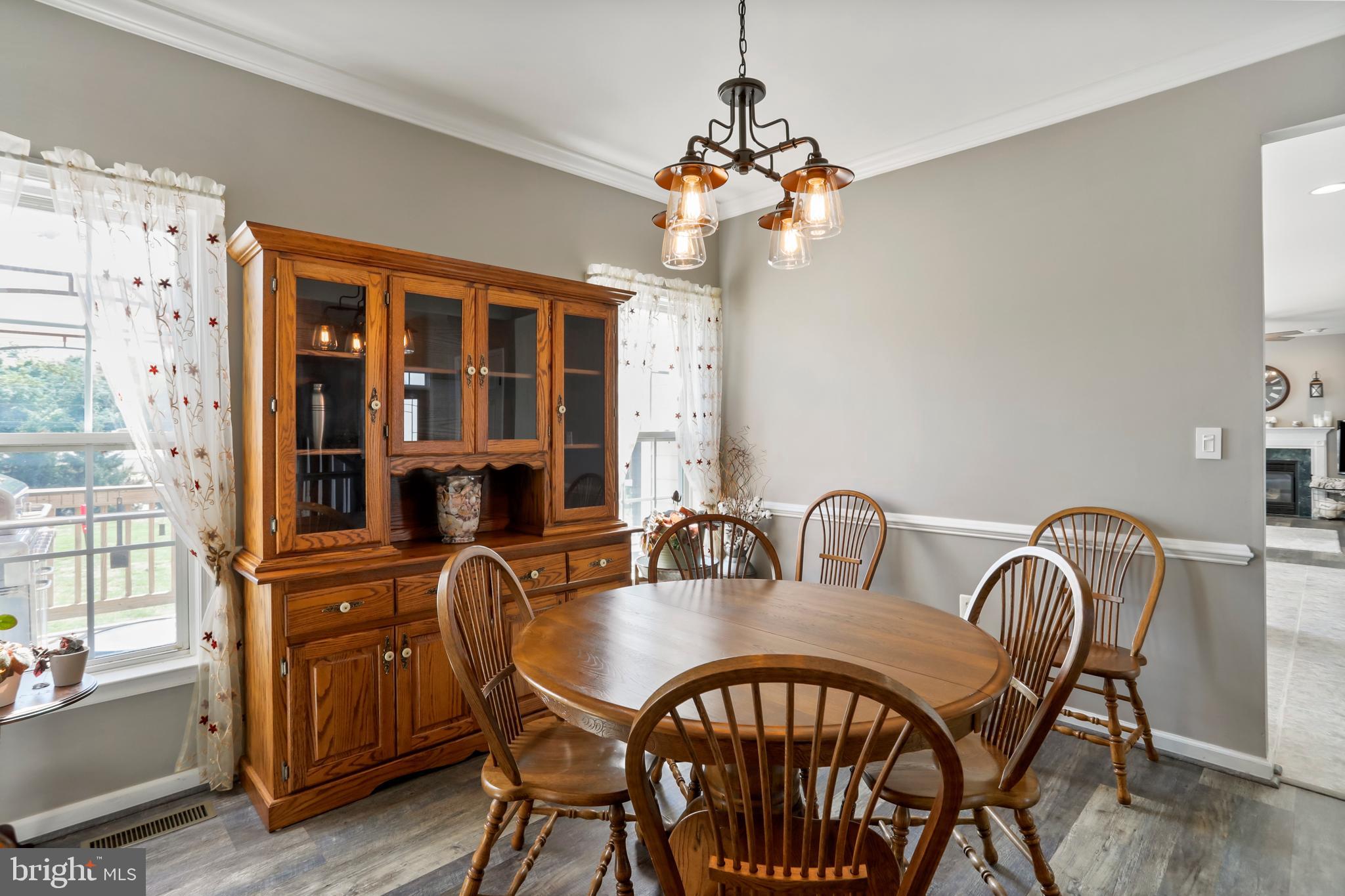 118 Carriage Dr
