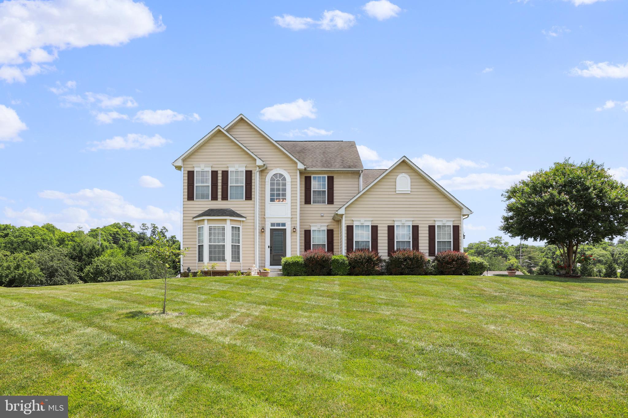 118 Carriage Dr