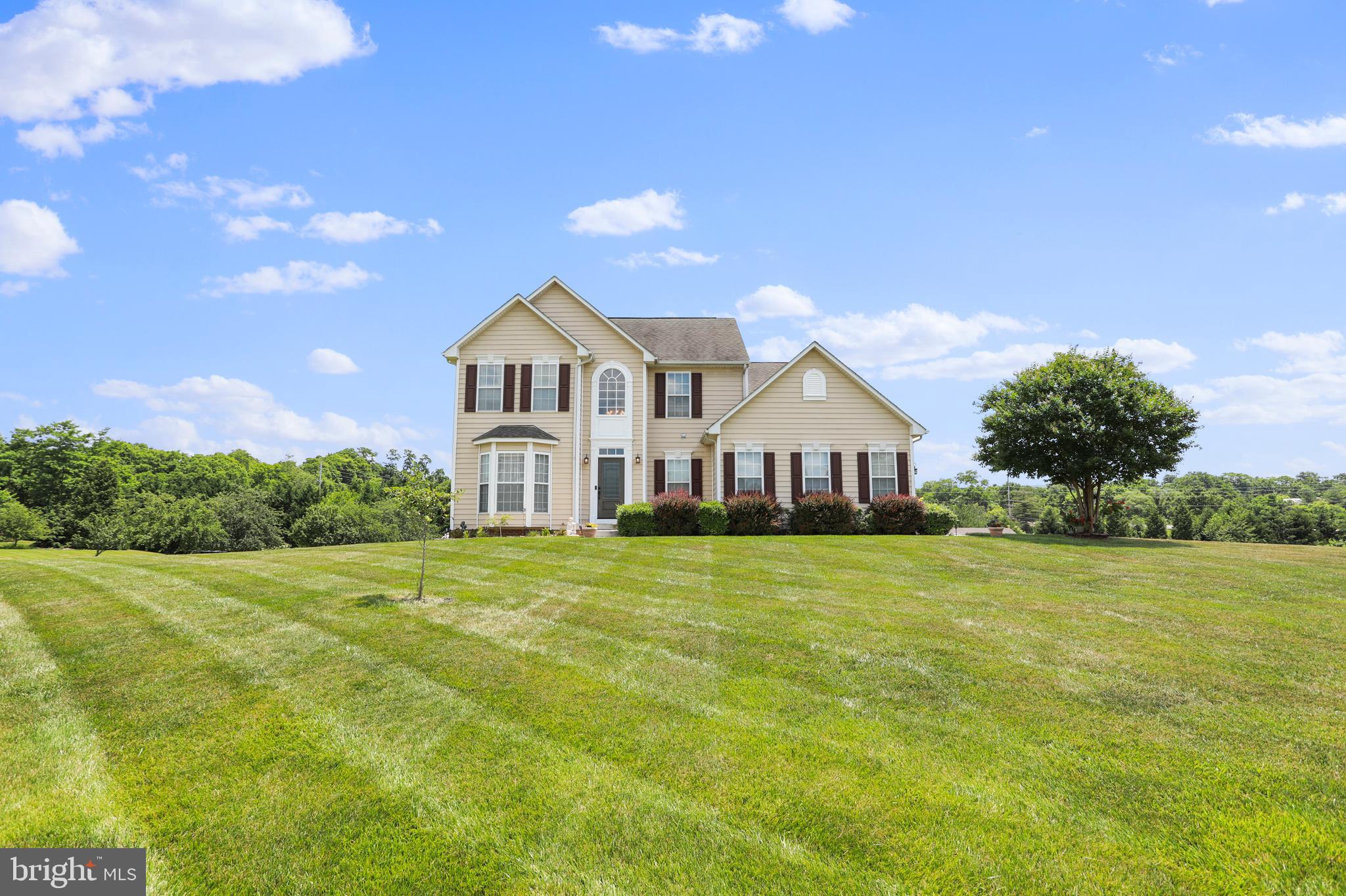 118 Carriage Dr