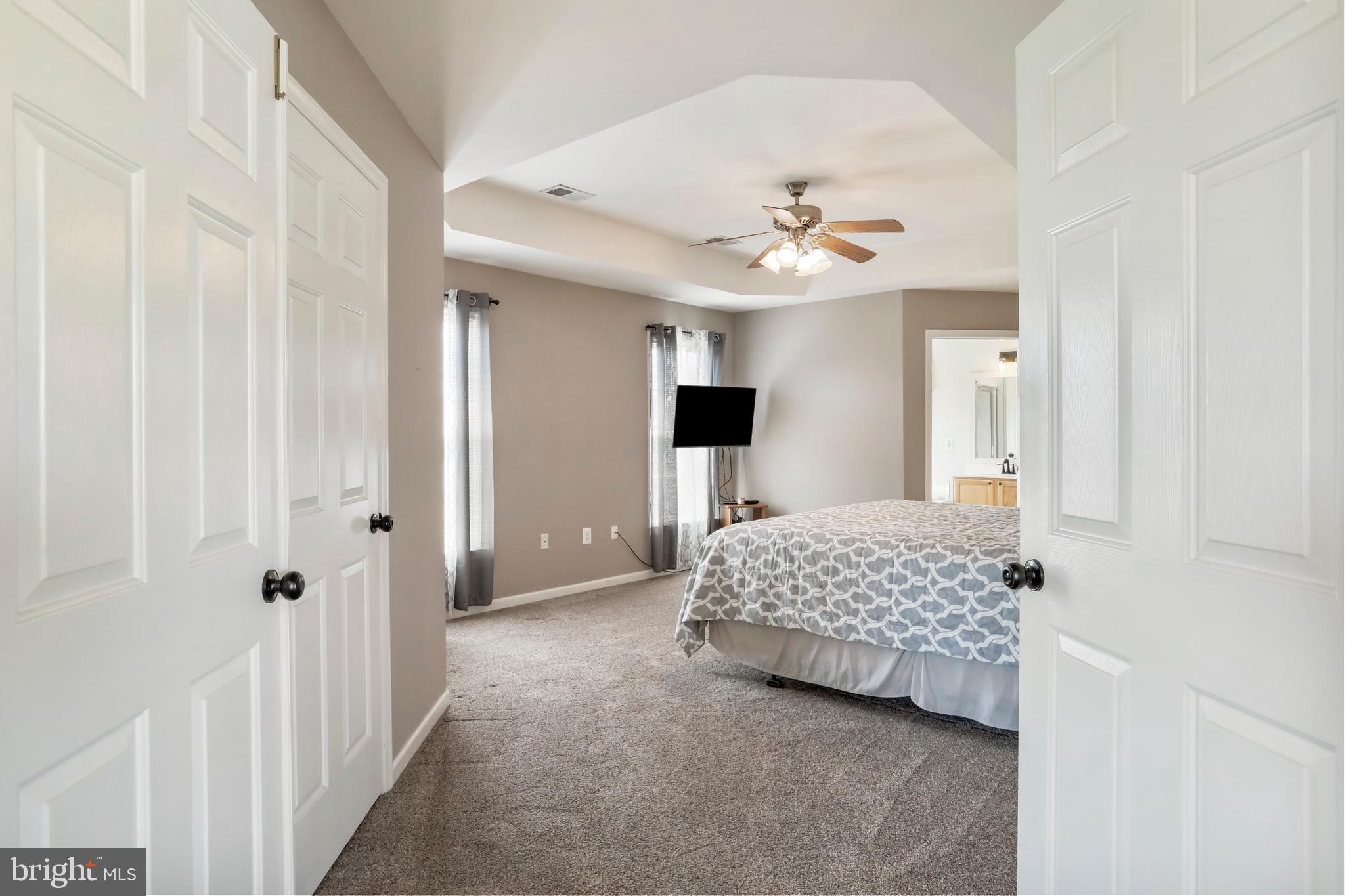 118 Carriage Dr