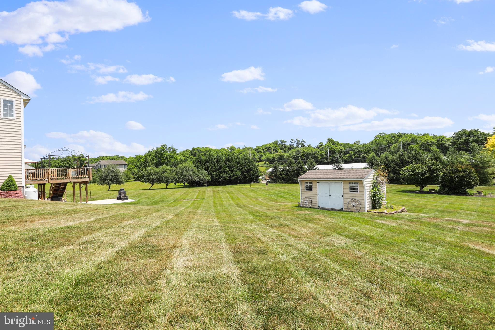 118 Carriage Dr