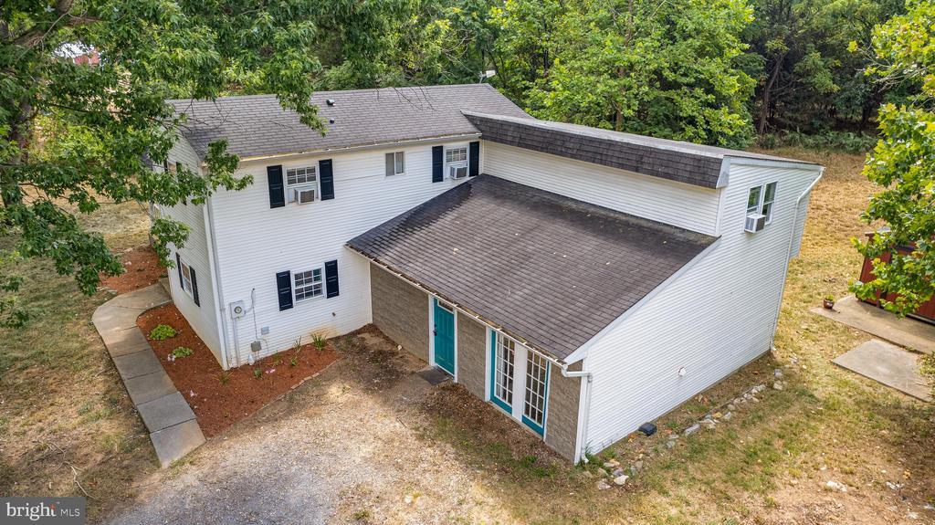 980 Summit Point Rd