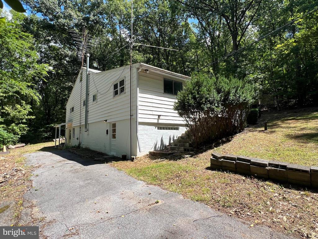 71 Wild Cherry Tree Ln