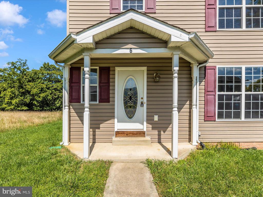 6 Stevenson St