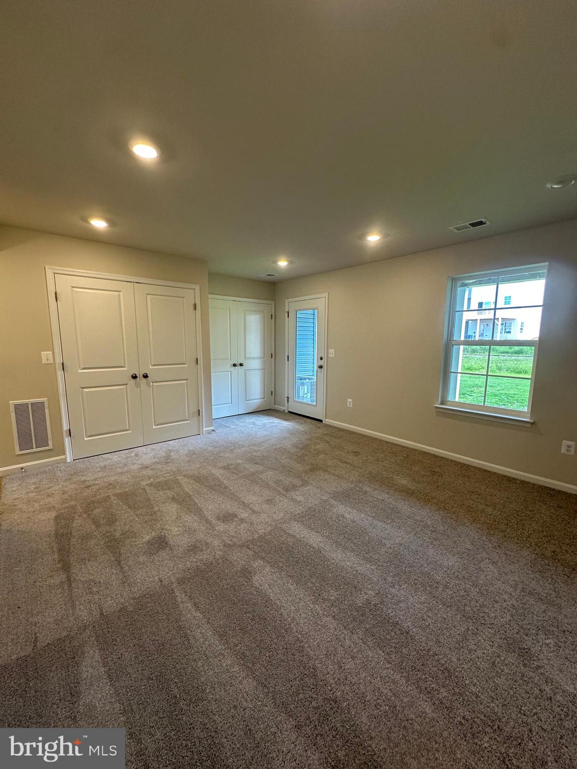 68 WINTERPLACE DR.