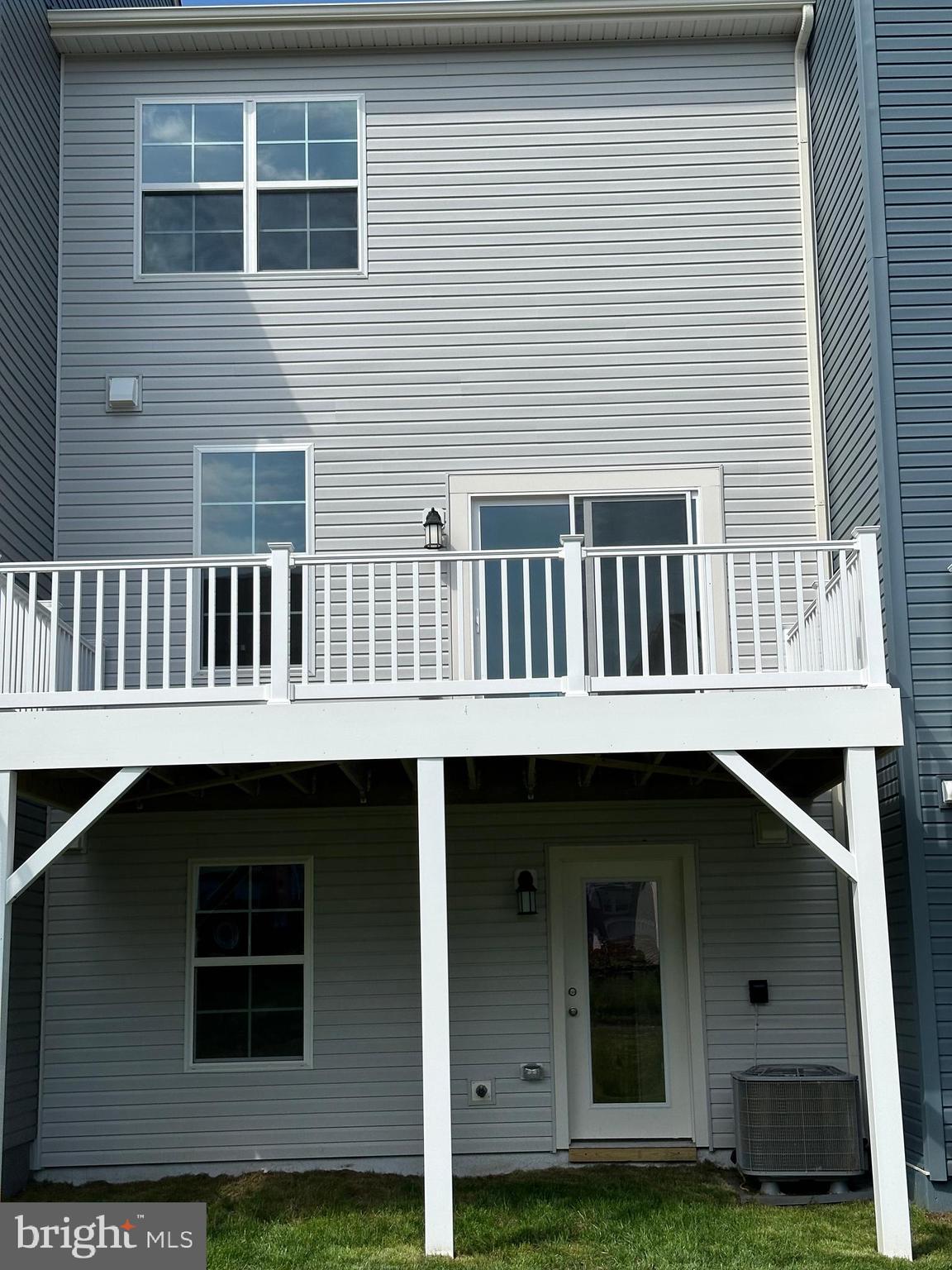 68 WINTERPLACE DR.