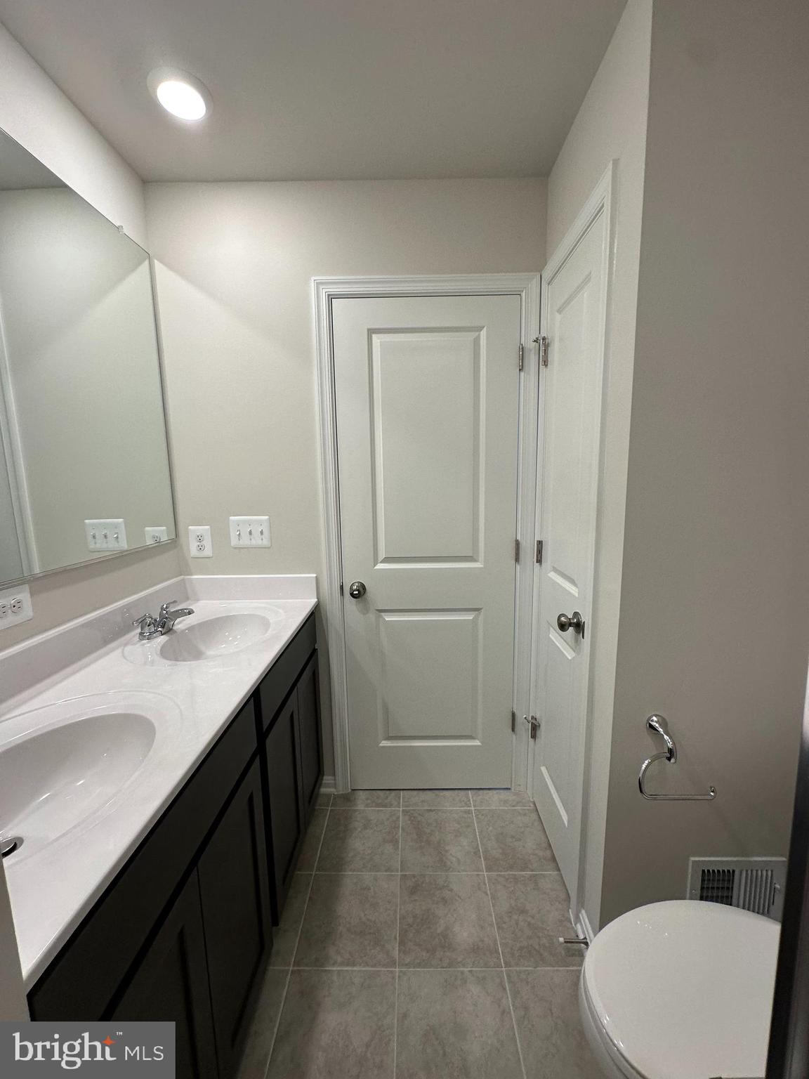 68 WINTERPLACE DR.