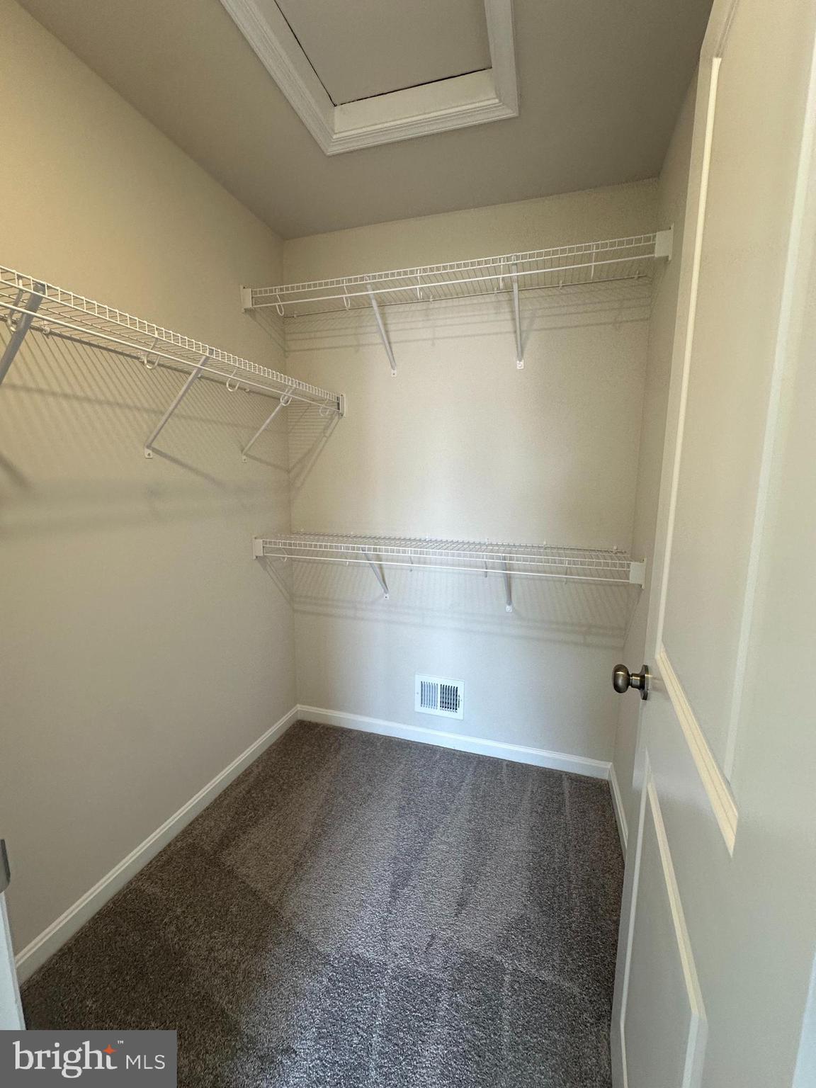 68 WINTERPLACE DR.
