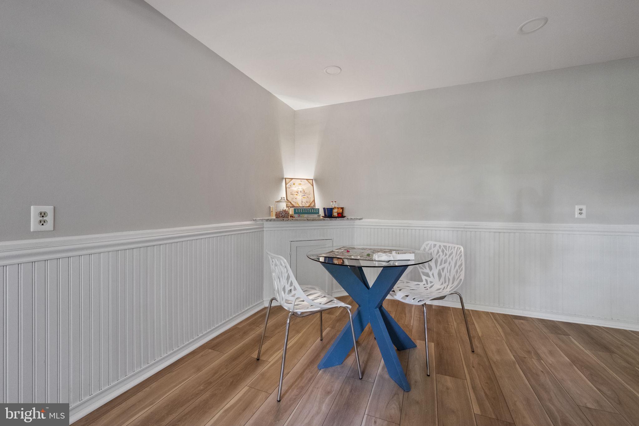 1009 Wild Rose Ln