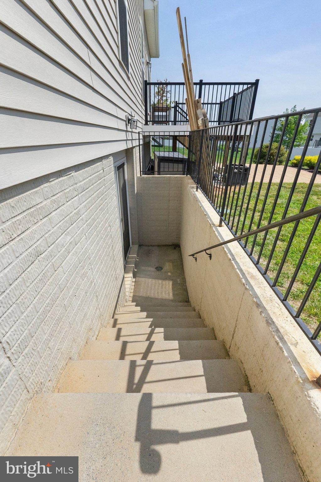 18 COURIER DRIVE