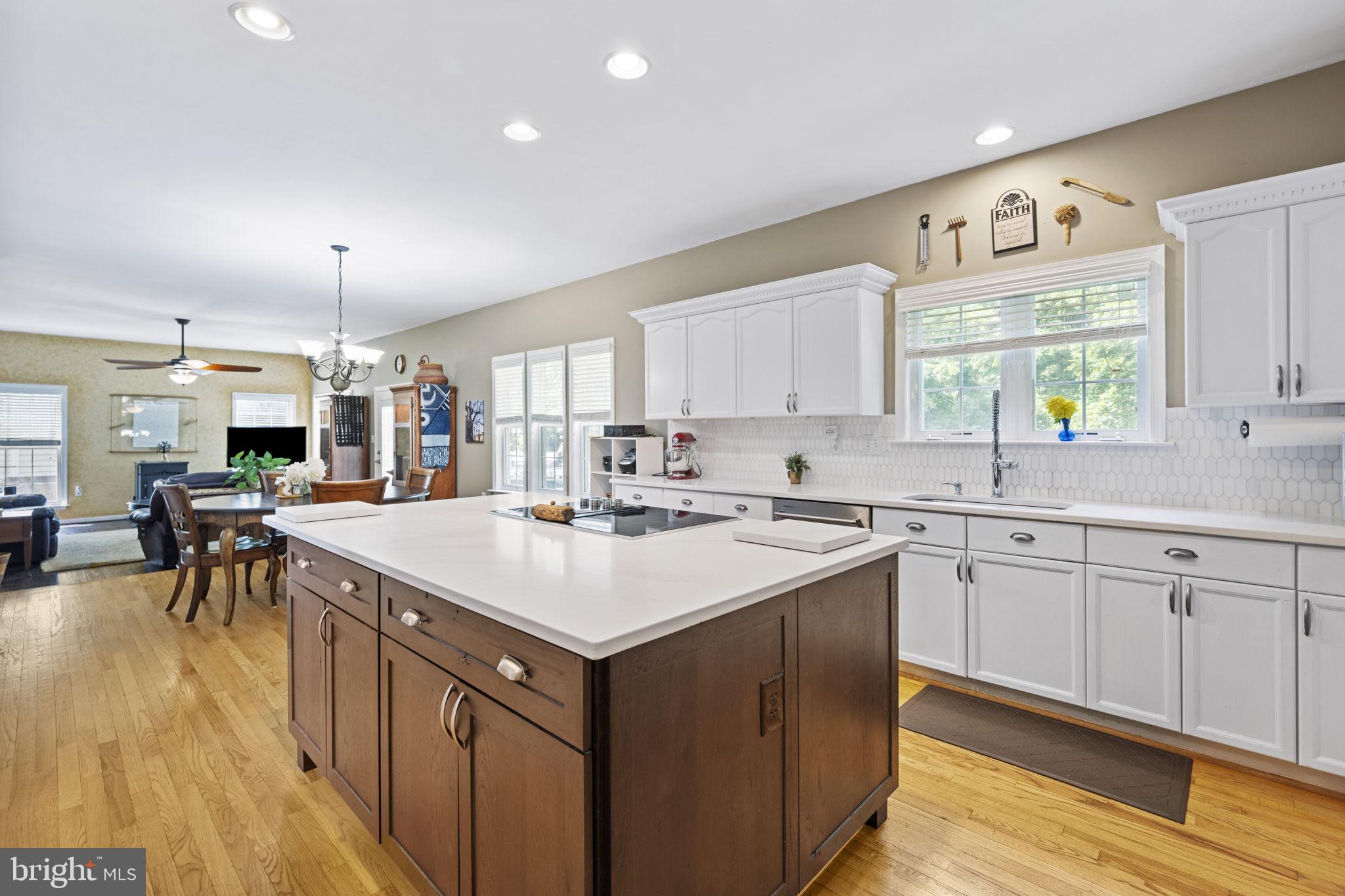 285 Spyglass Hill Dr