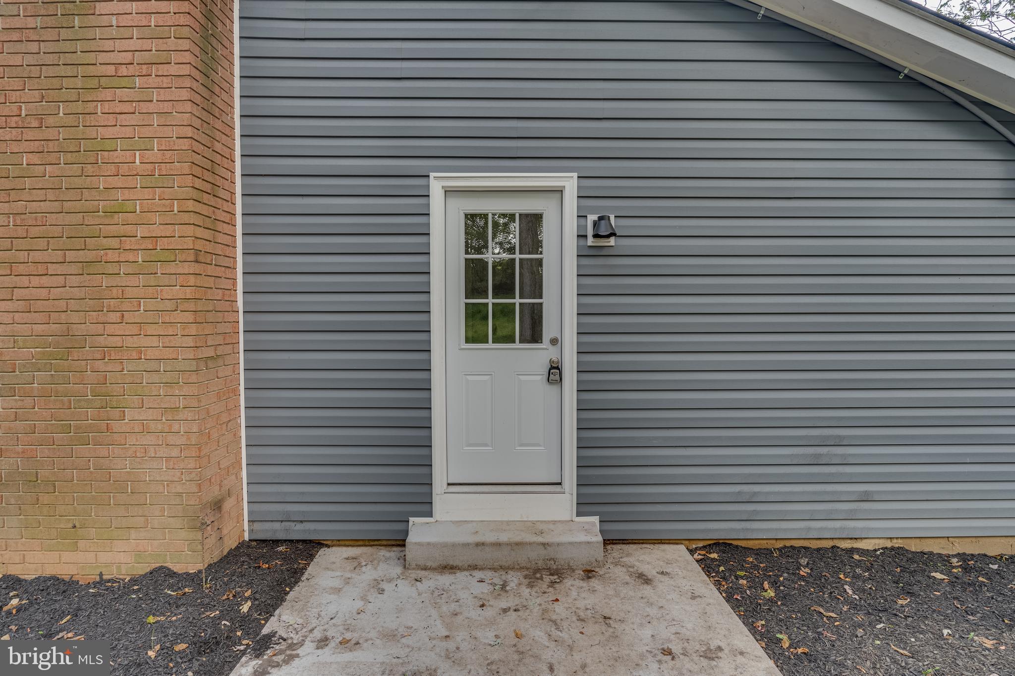 51 Mockingbird Ln
