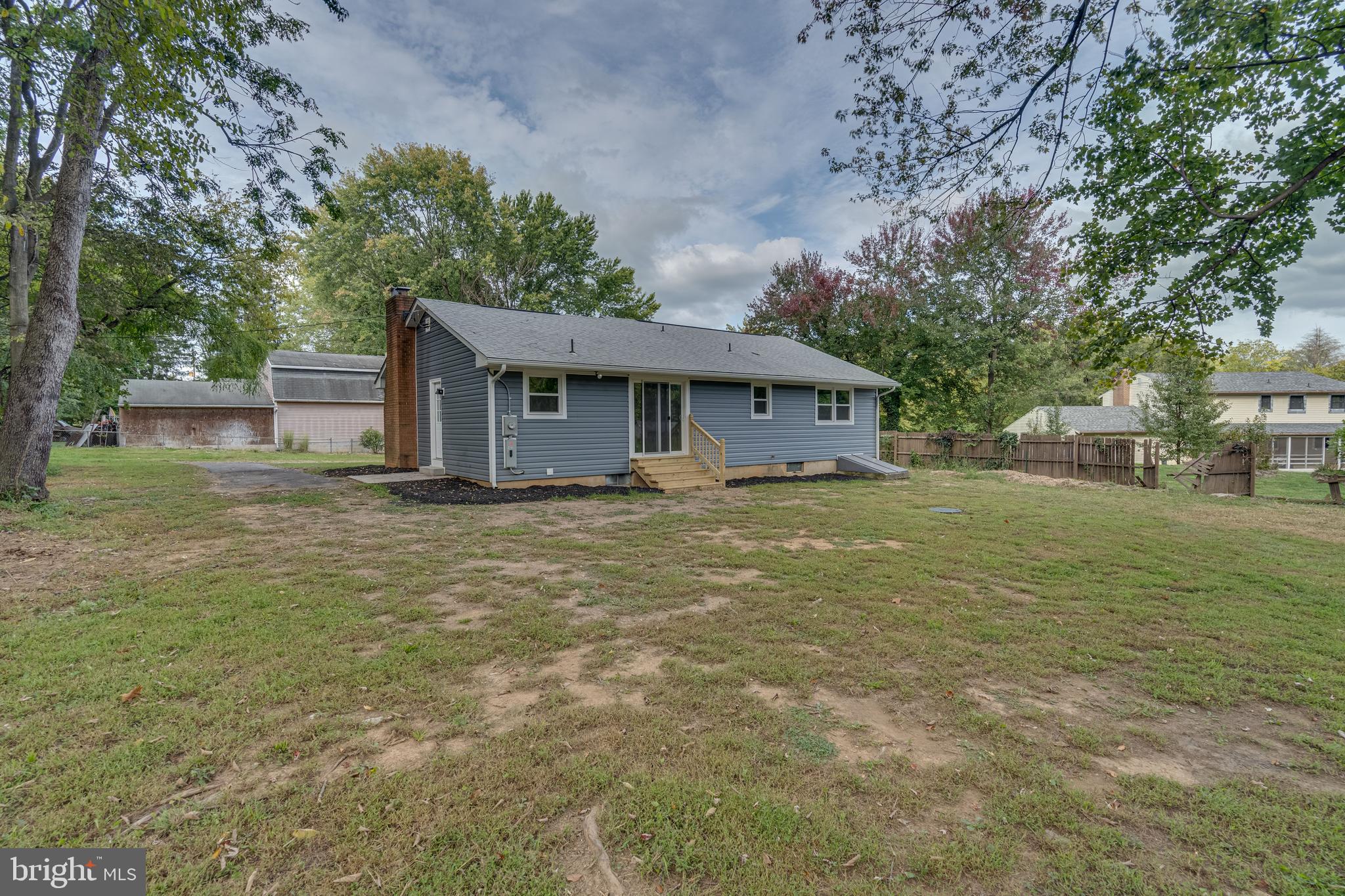 51 Mockingbird Ln