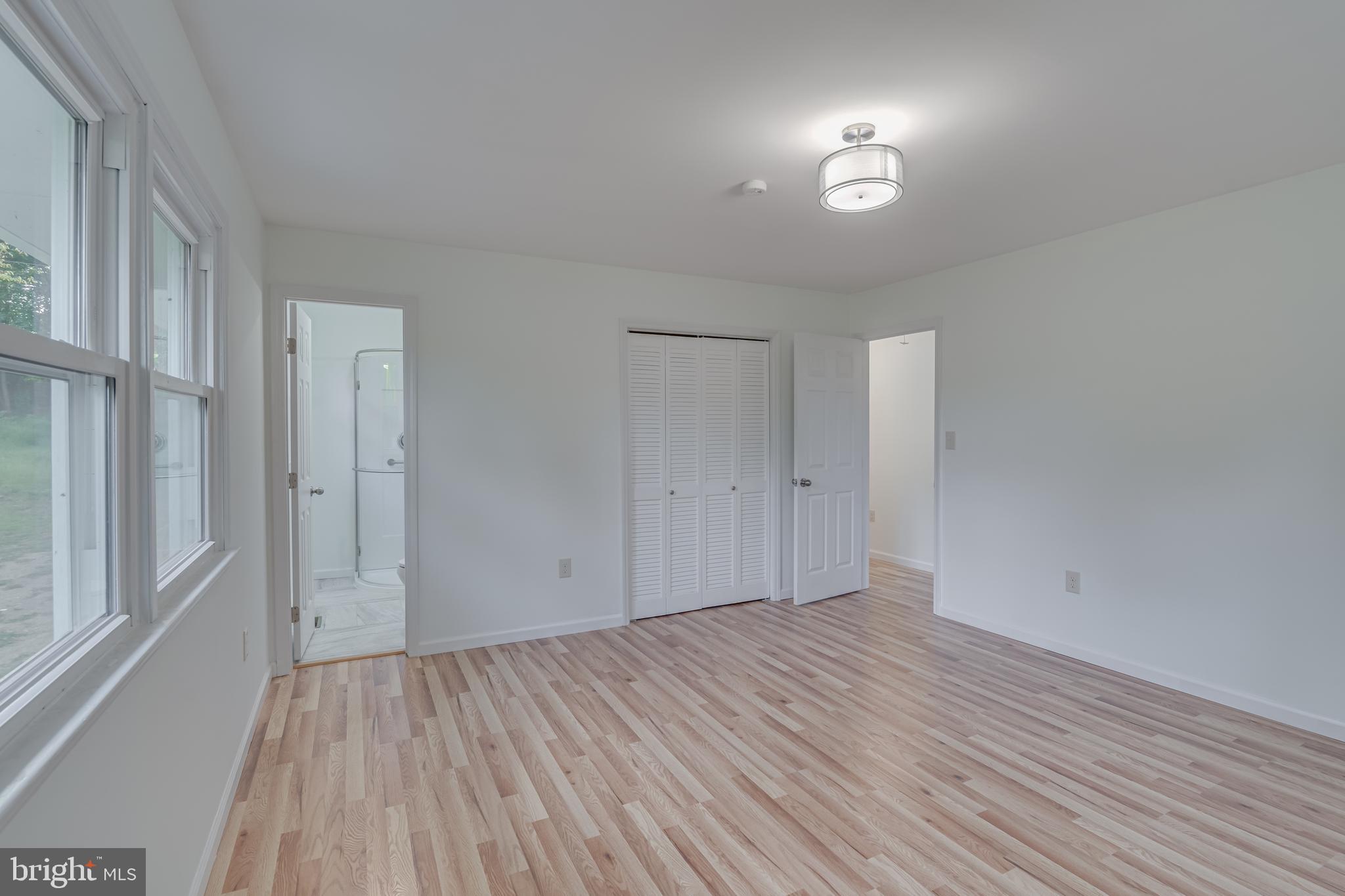 51 Mockingbird Ln